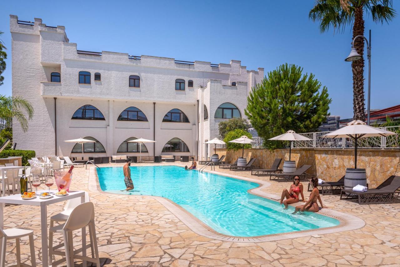 Leone De Castris Wine Hotel Саличе-Салентино Экстерьер фото