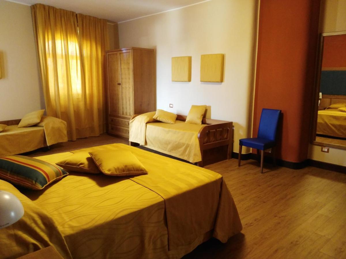 Leone De Castris Wine Hotel Саличе-Салентино Экстерьер фото