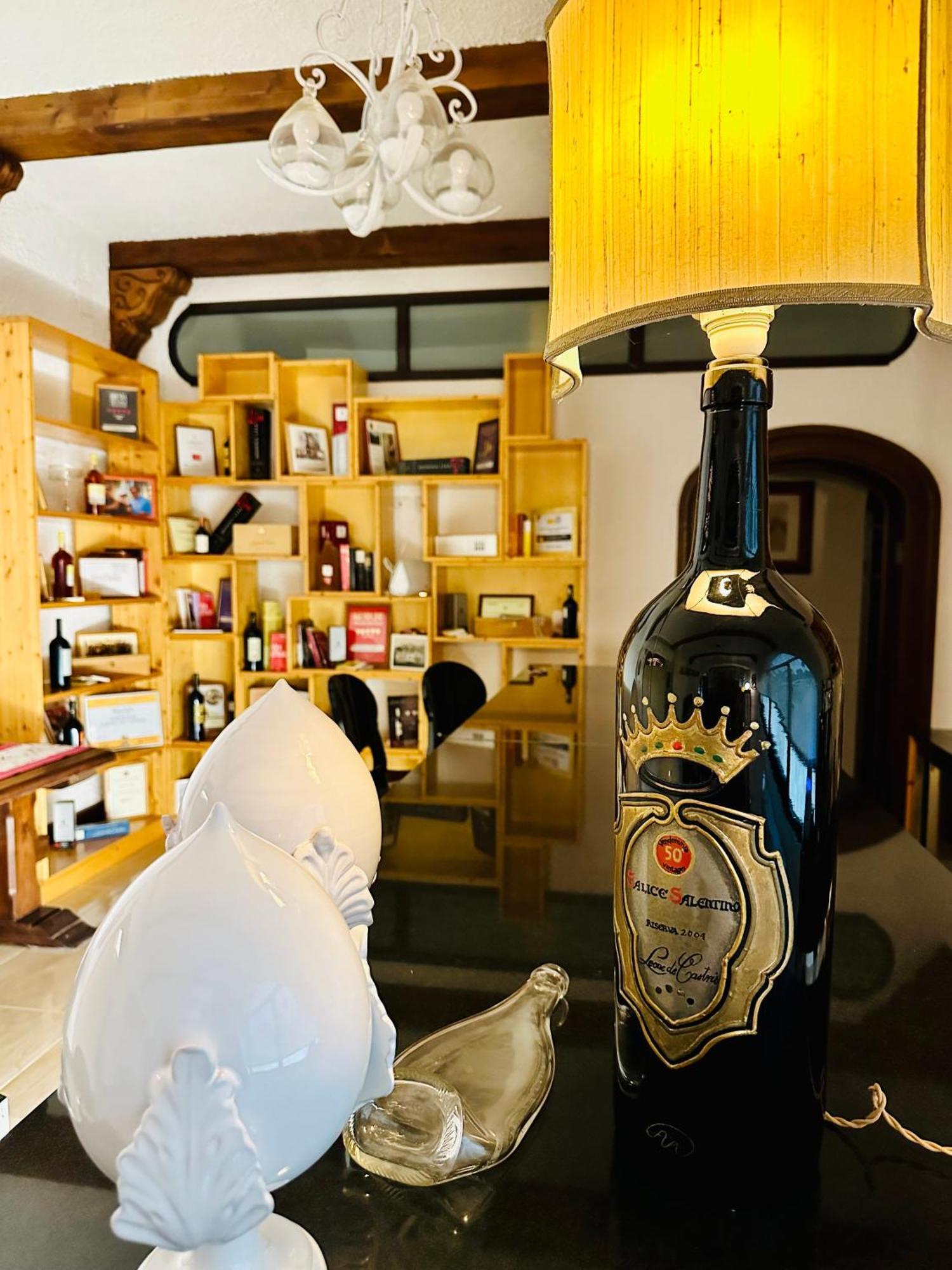 Leone De Castris Wine Hotel Саличе-Салентино Экстерьер фото